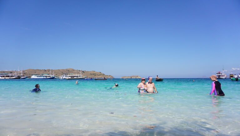 singapore to labuan bajo tour