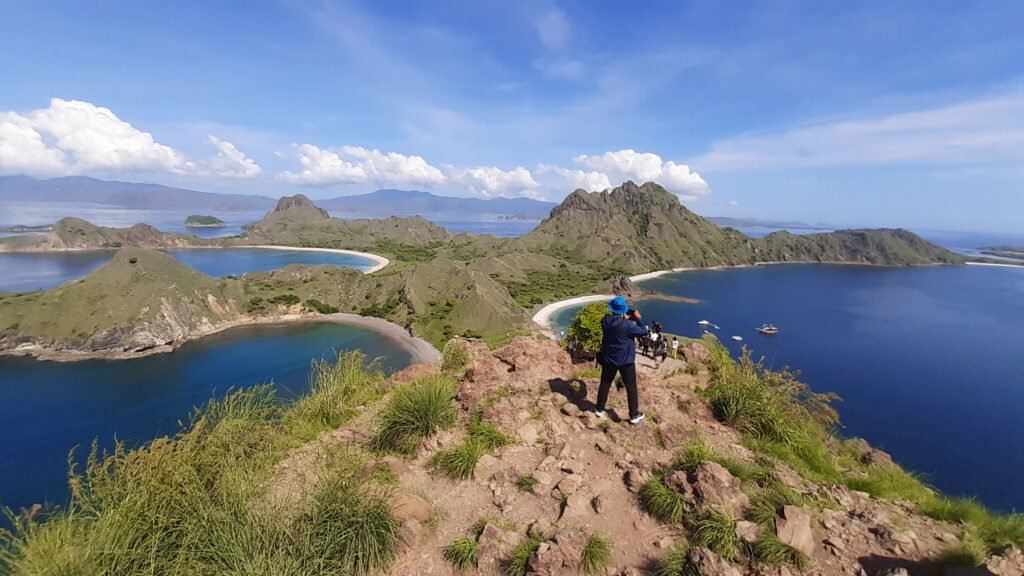 padar komodo island tour